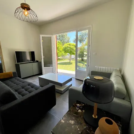 Belle landaise entièrement rénovée Villa Aureilhan (Landes)